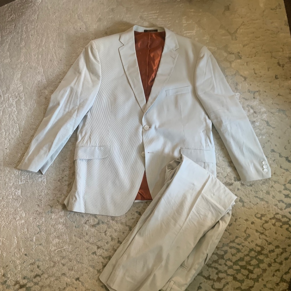 Ben Sherman seersucker suit